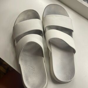 Aerie White Sandals